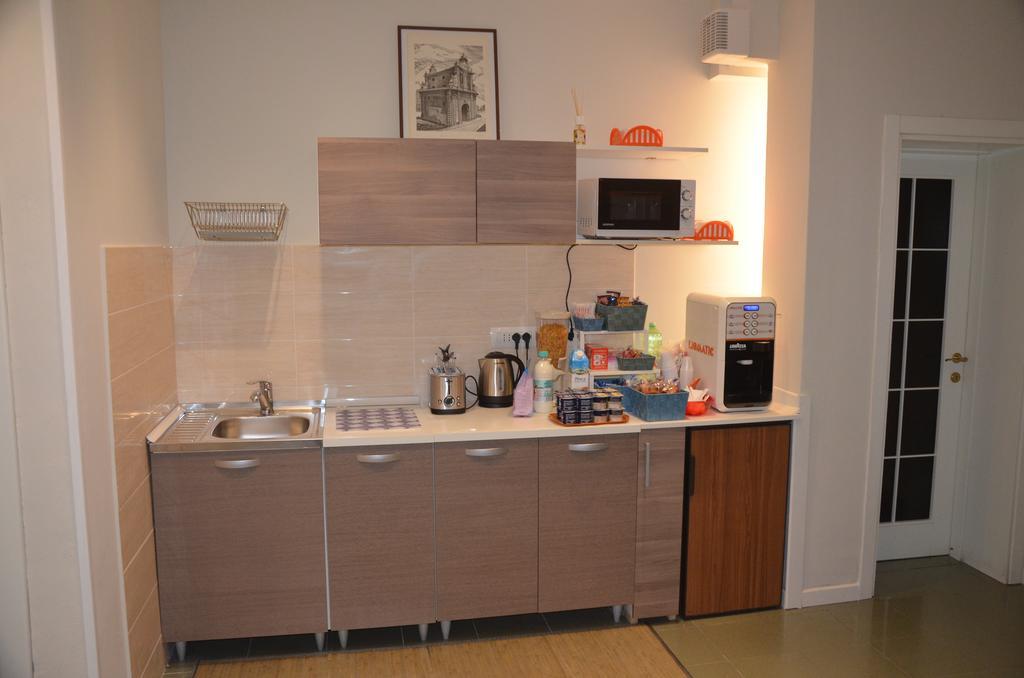 R&B Centro Di Bologna Hotell Exteriör bild